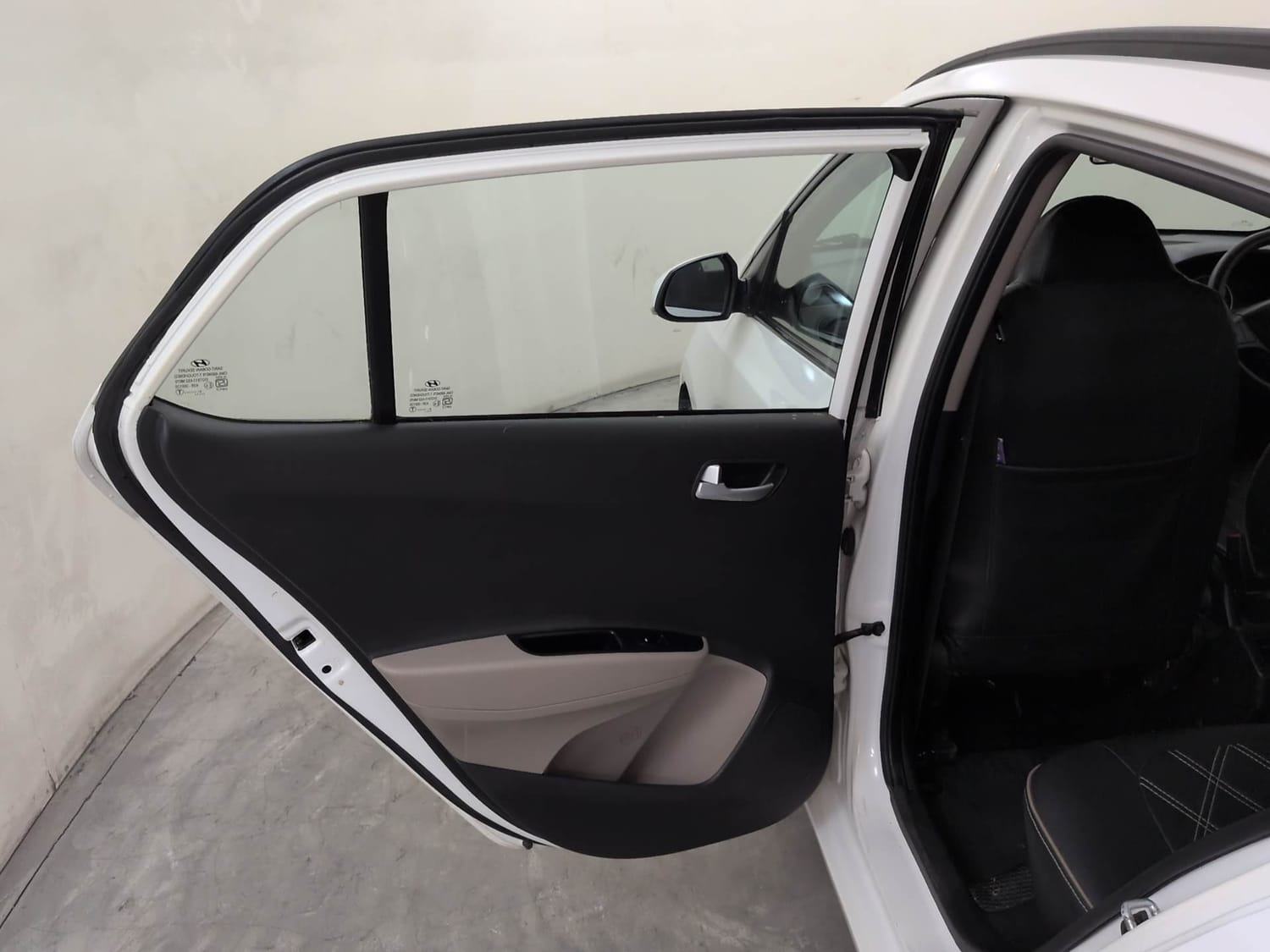 Used 2018 Hyundai Grand i10 Sportz 1.2 Kappa VTVT Petrol Manual interior LEFT REAR DOOR OPEN VIEW