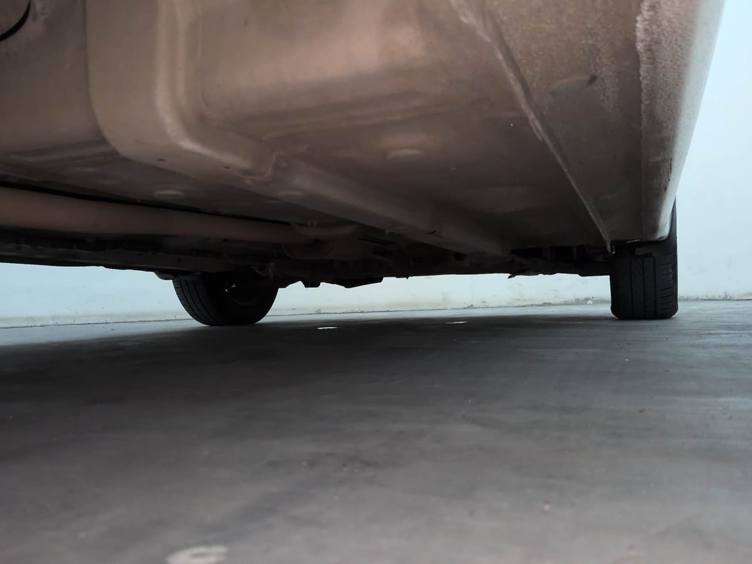 Used 2018 Hyundai Grand i10 Sportz 1.2 Kappa VTVT Petrol Manual extra REAR RIGHT UNDERBODY VIEW
