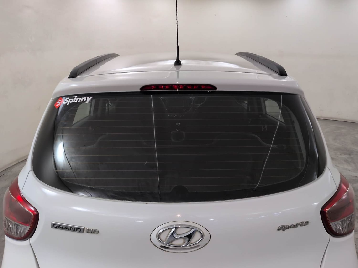 Used 2018 Hyundai Grand i10 Sportz 1.2 Kappa VTVT Petrol Manual exterior BACK WINDSHIELD VIEW