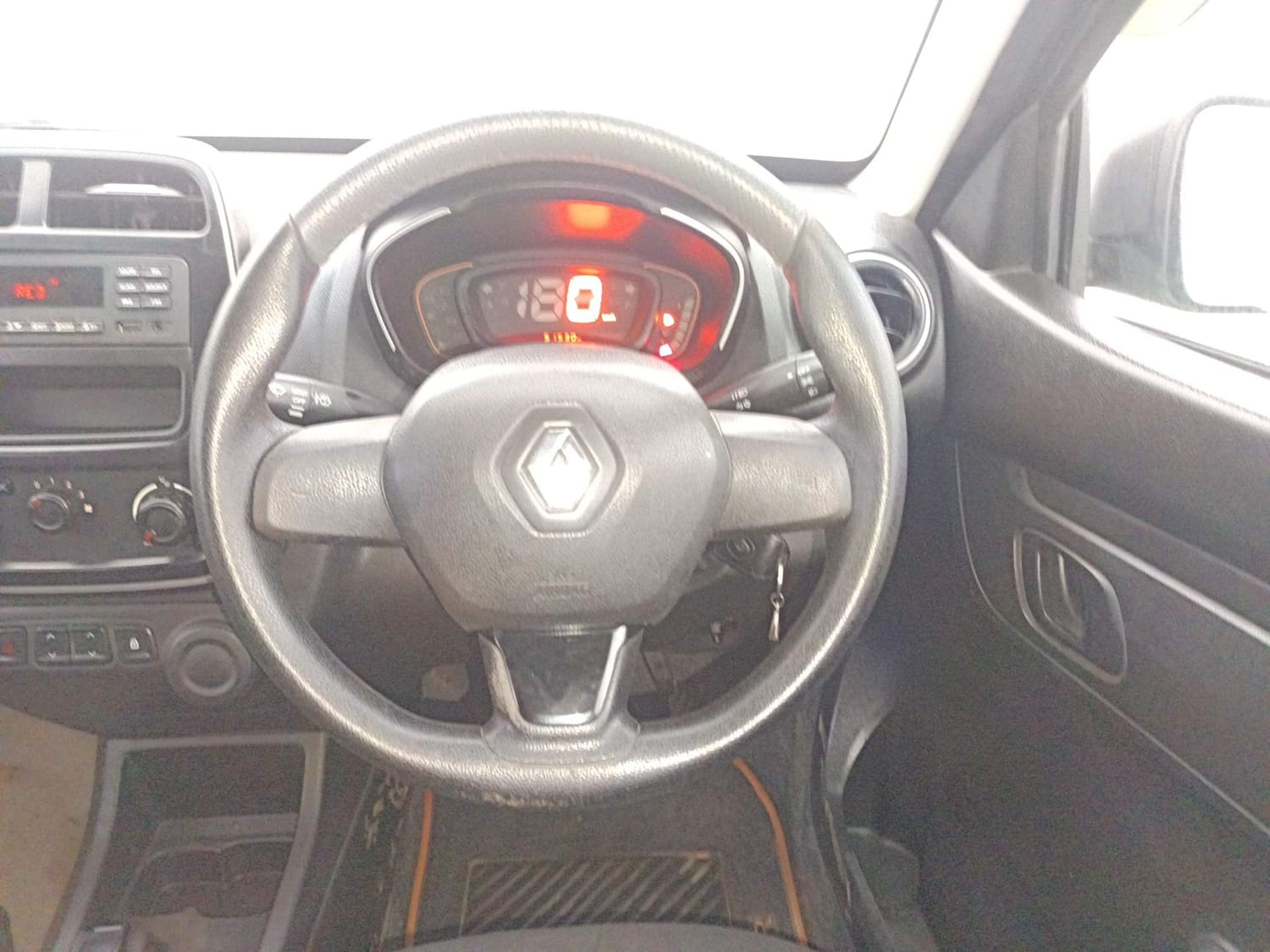 Used 2019 Renault Kwid RXL Petrol Manual interior STEERING VIEW