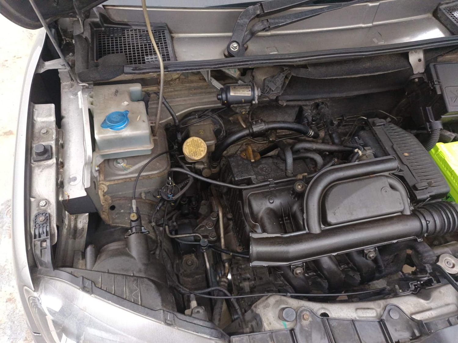 Used 2019 Renault Kwid RXL Petrol Manual engine ENGINE RIGHT SIDE VIEW