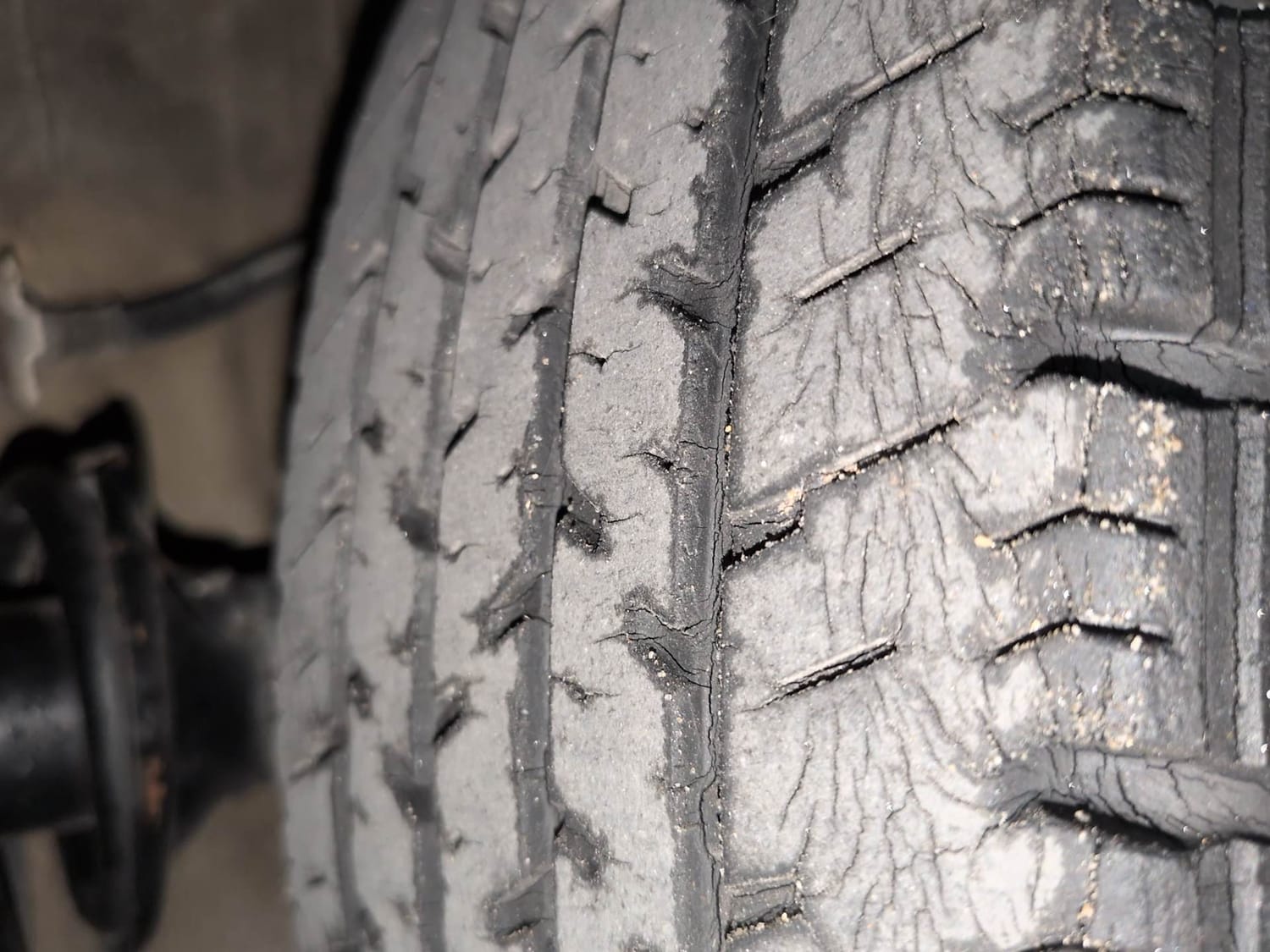 Used 2016 Maruti Suzuki Alto K10 VXi (O) Petrol Manual tyres LEFT FRONT TYRE TREAD VIEW