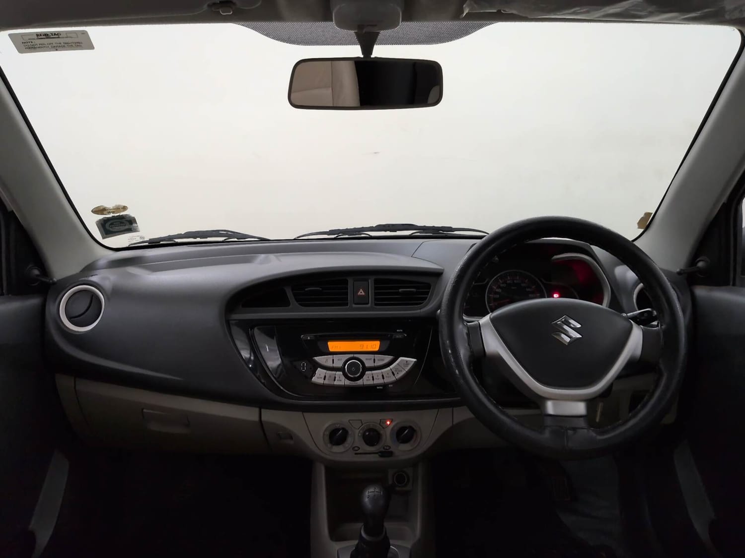 Used 2016 Maruti Suzuki Alto K10 VXi (O) Petrol Manual interior DASHBOARD VIEW
