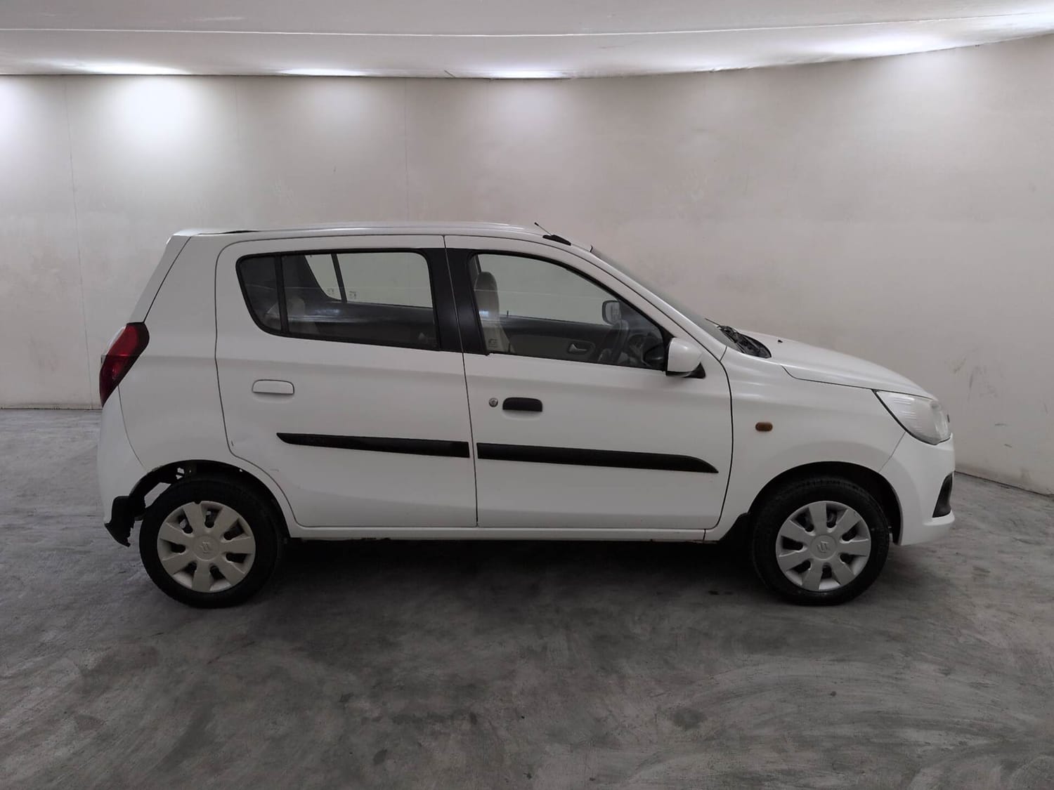 Used 2016 Maruti Suzuki Alto K10 VXi (O) Petrol Manual exterior RIGHT SIDE VIEW