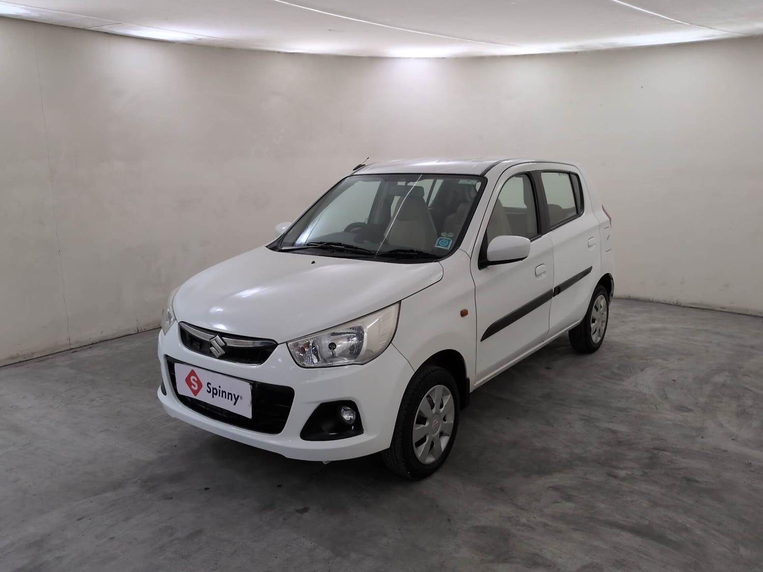 Used 2016 Maruti Suzuki Alto K10 VXi (O) Petrol Manual exterior LEFT FRONT CORNER VIEW