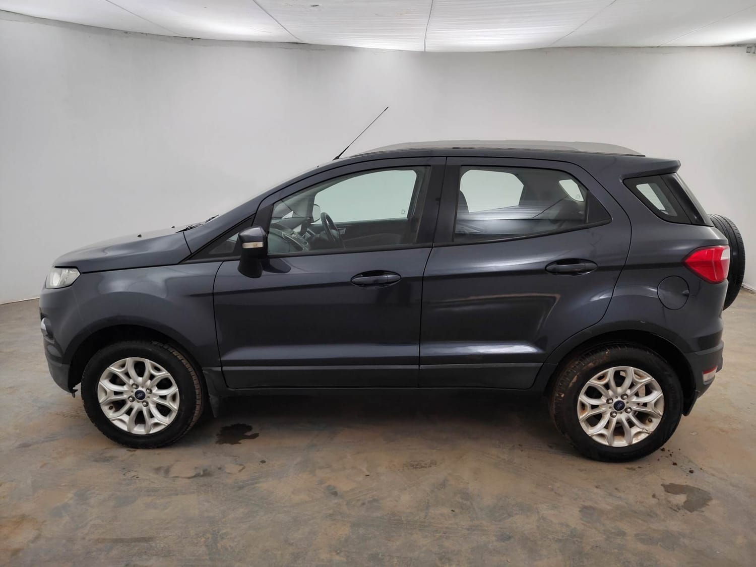 Used 2014 Ford EcoSport Titanium 1.5 Ti-VCT Petrol Manual exterior LEFT SIDE VIEW