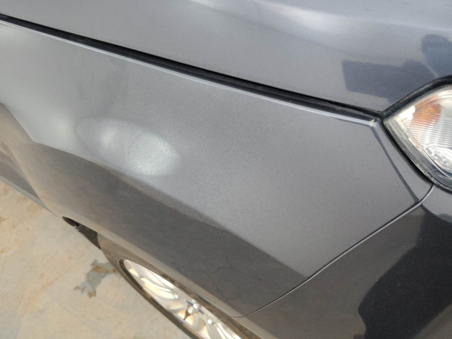 Used 2014 Ford EcoSport Titanium 1.5 Ti-VCT Petrol Manual dents MINOR SCRATCH