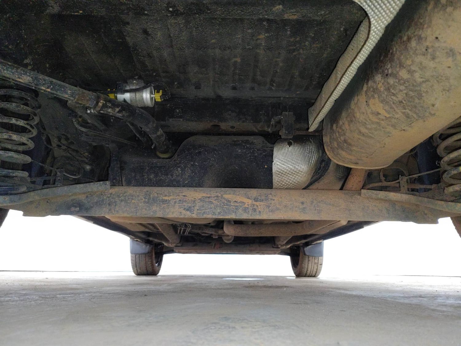 Used 2014 Ford EcoSport Titanium 1.5 Ti-VCT Petrol Manual extra REAR UNDERBODY VIEW (TAKEN FROM REAR)