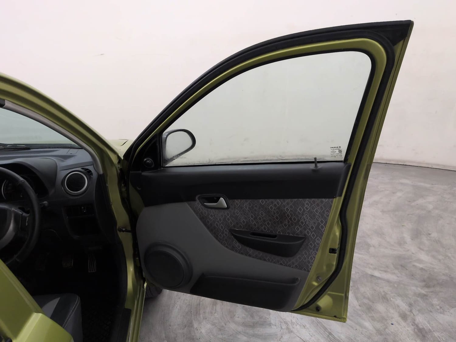 Used 2016 Maruti Suzuki Alto 800 Lxi Petrol Manual interior RIGHT FRONT DOOR OPEN VIEW