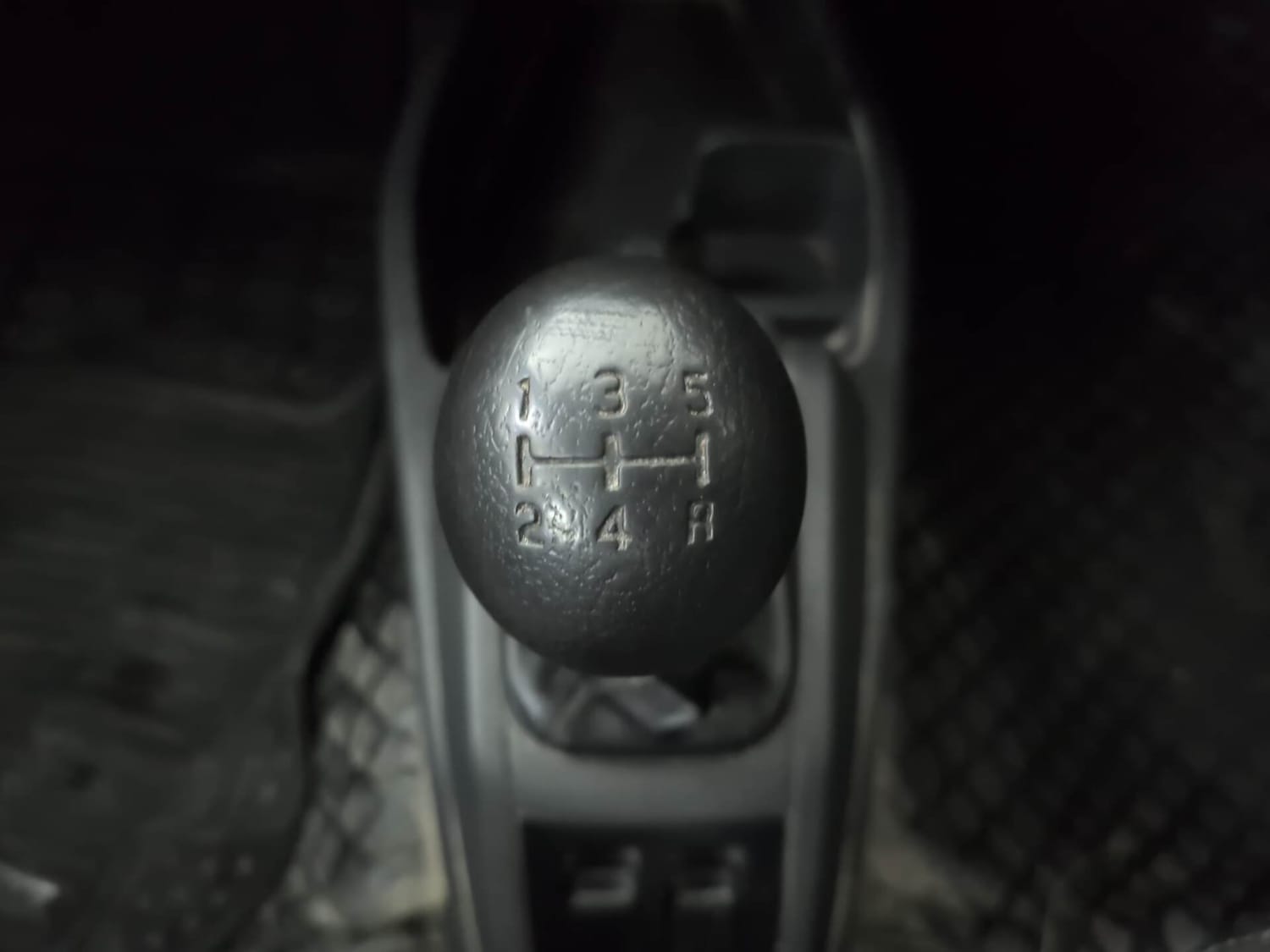 Used 2016 Maruti Suzuki Alto 800 Lxi Petrol Manual interior GEAR  KNOB VIEW