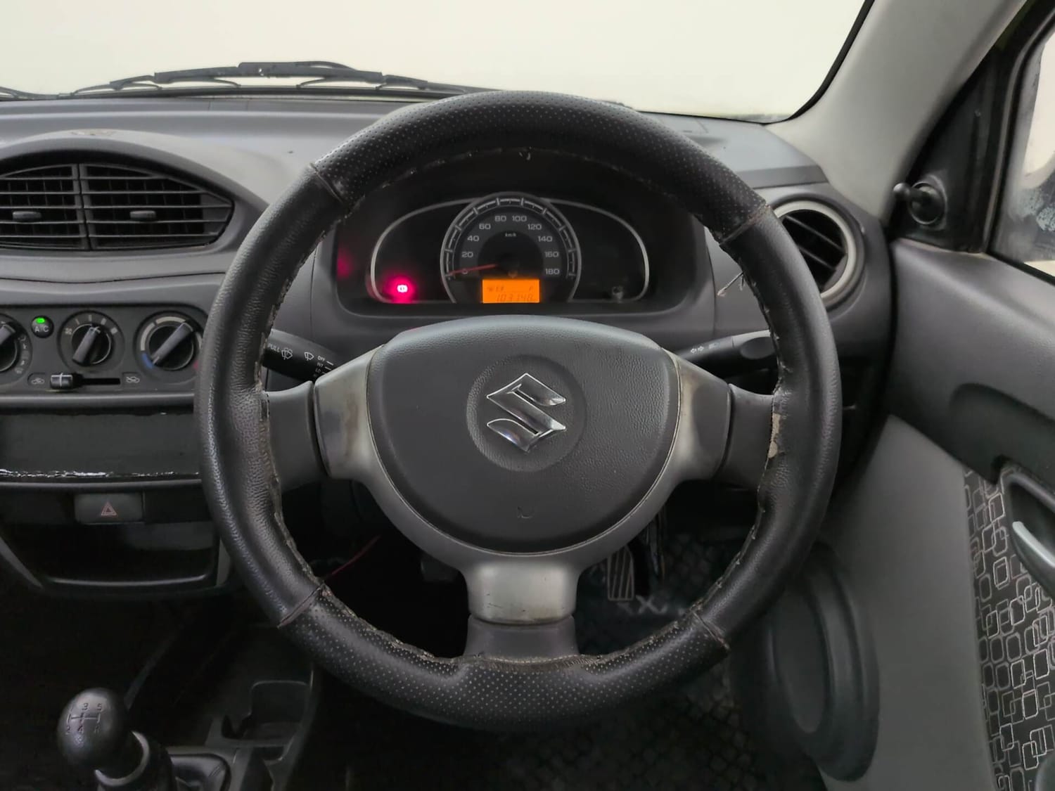 Used 2016 Maruti Suzuki Alto 800 Lxi Petrol Manual interior STEERING VIEW