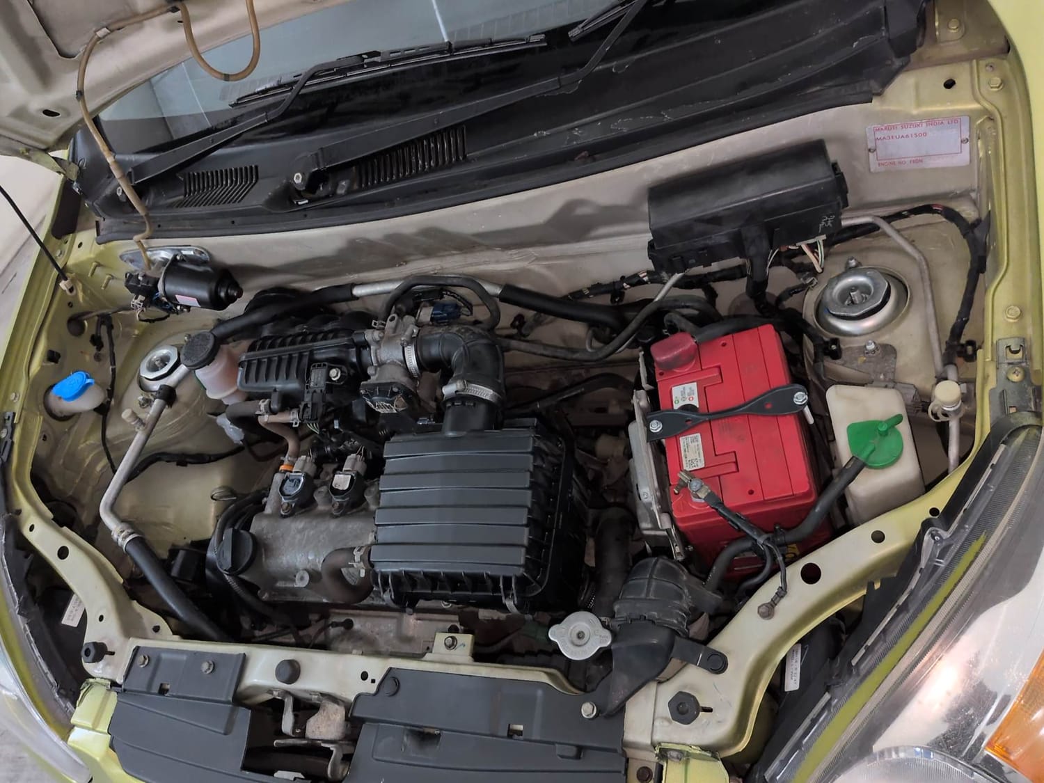 Used 2016 Maruti Suzuki Alto 800 Lxi Petrol Manual engine ENGINE LEFT SIDE VIEW