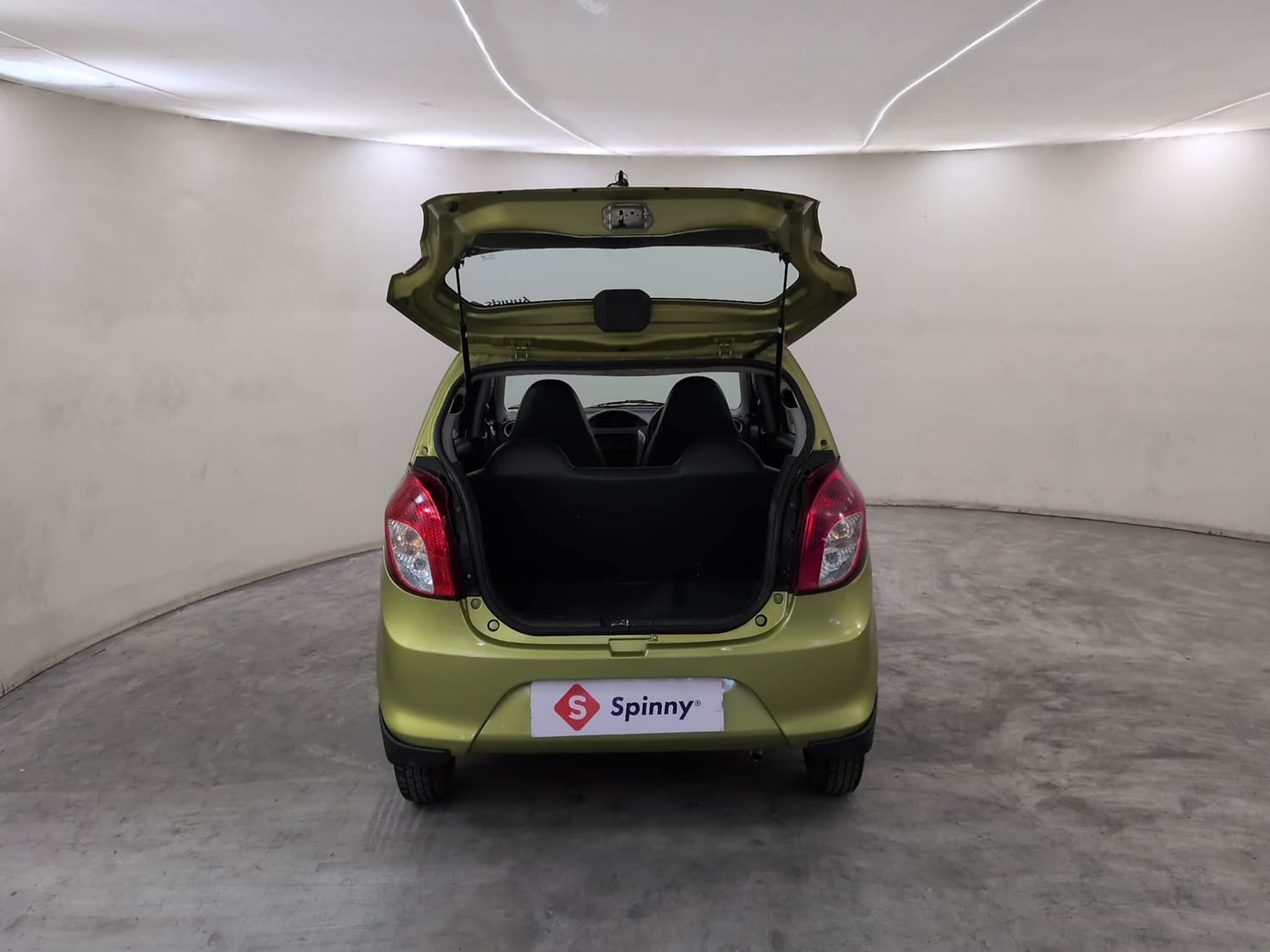 Used 2016 Maruti Suzuki Alto 800 Lxi Petrol Manual interior DICKY DOOR OPEN VIEW