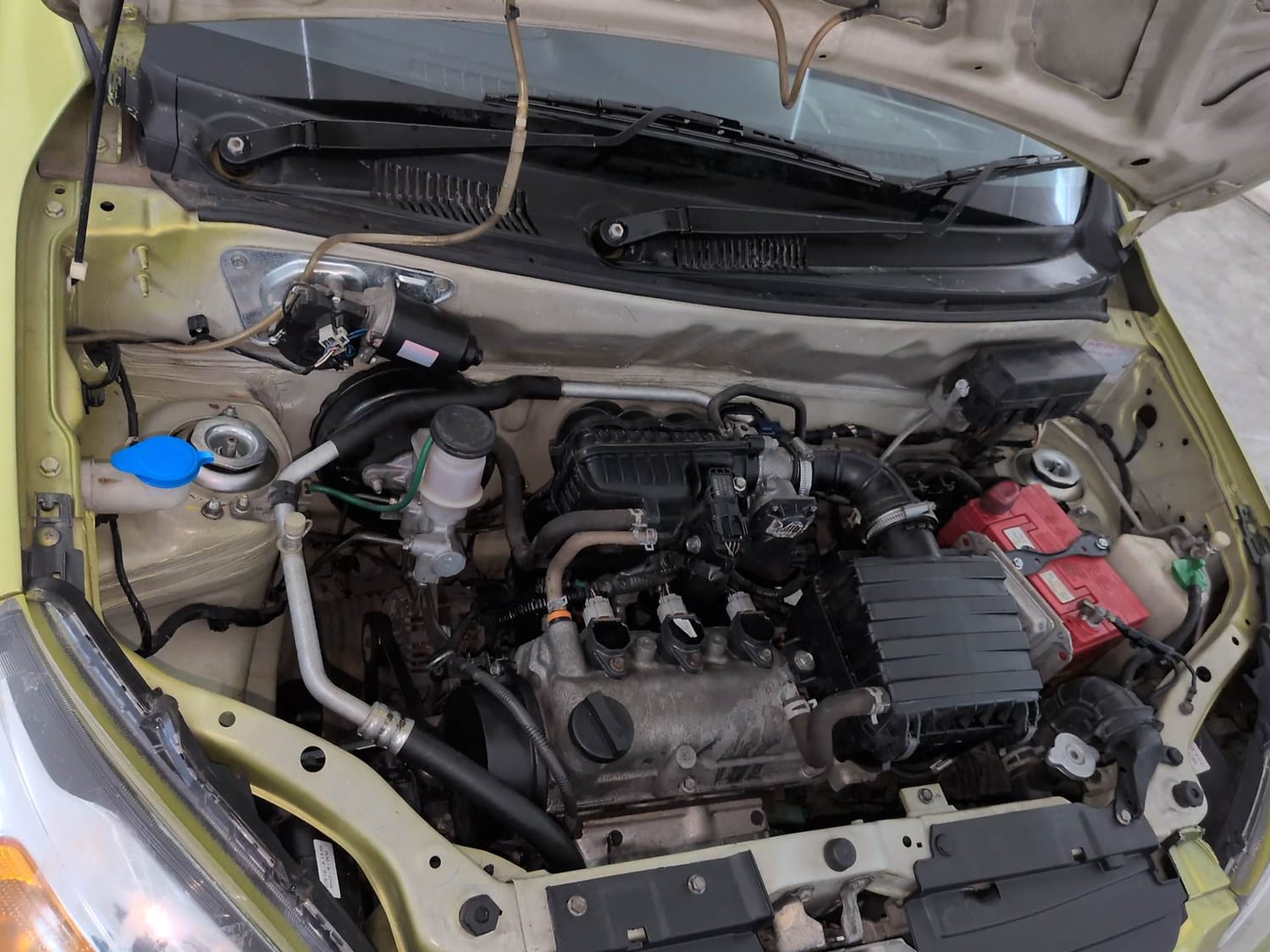 Used 2016 Maruti Suzuki Alto 800 Lxi Petrol Manual engine ENGINE RIGHT SIDE VIEW