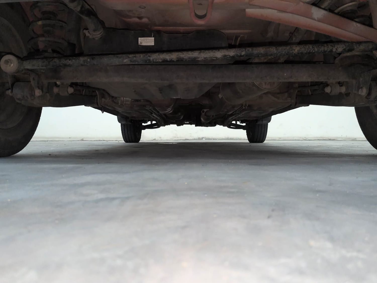 Used 2018 Maruti Suzuki Alto 800 LXi Petrol Manual extra REAR UNDERBODY VIEW (TAKEN FROM REAR)