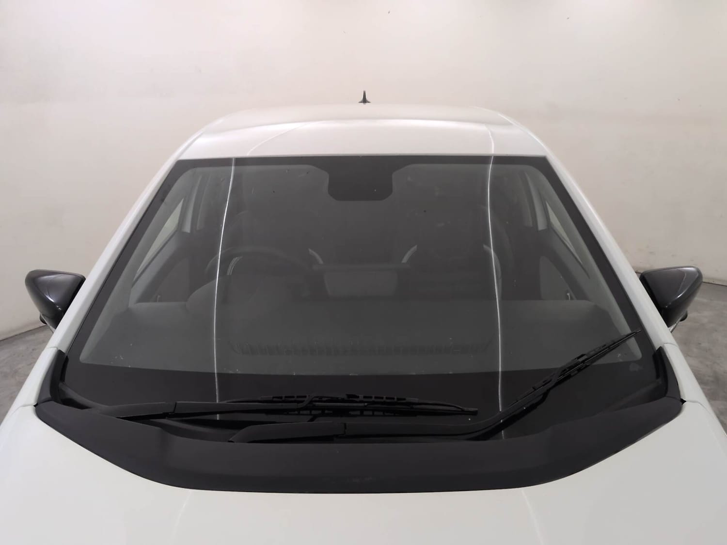 Used 2025 Tata Altroz XZA Lux Petrol Petrol Automatic exterior FRONT WINDSHIELD VIEW