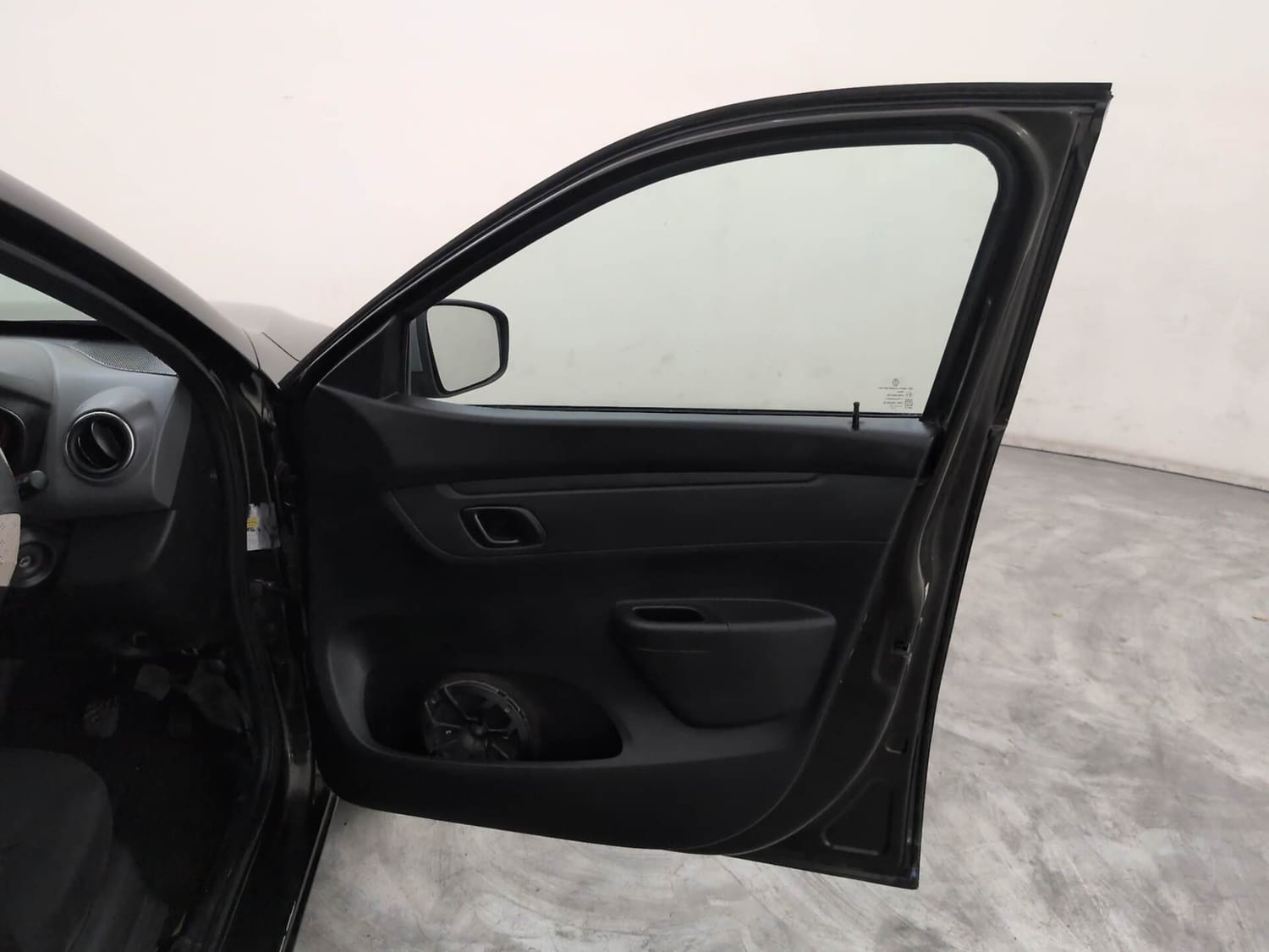 Used 2017 Renault Kwid 1.0 RXT AMT Petrol Automatic interior RIGHT FRONT DOOR OPEN VIEW