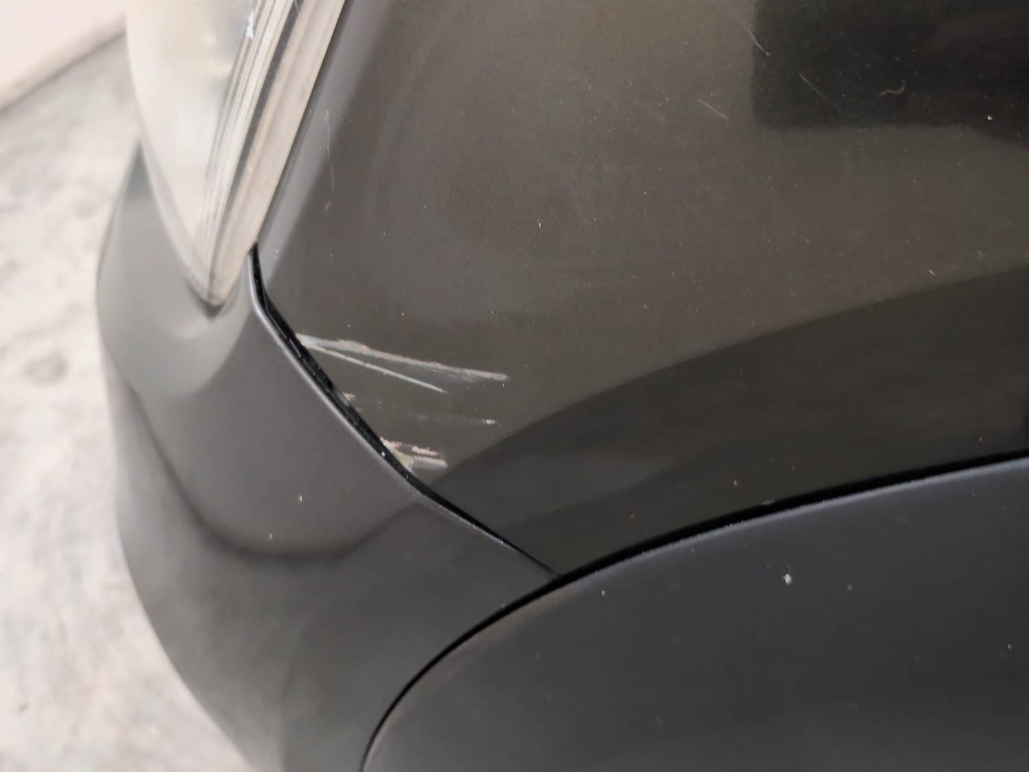 Used 2017 Renault Kwid 1.0 RXT AMT Petrol Automatic dents MINOR DENT