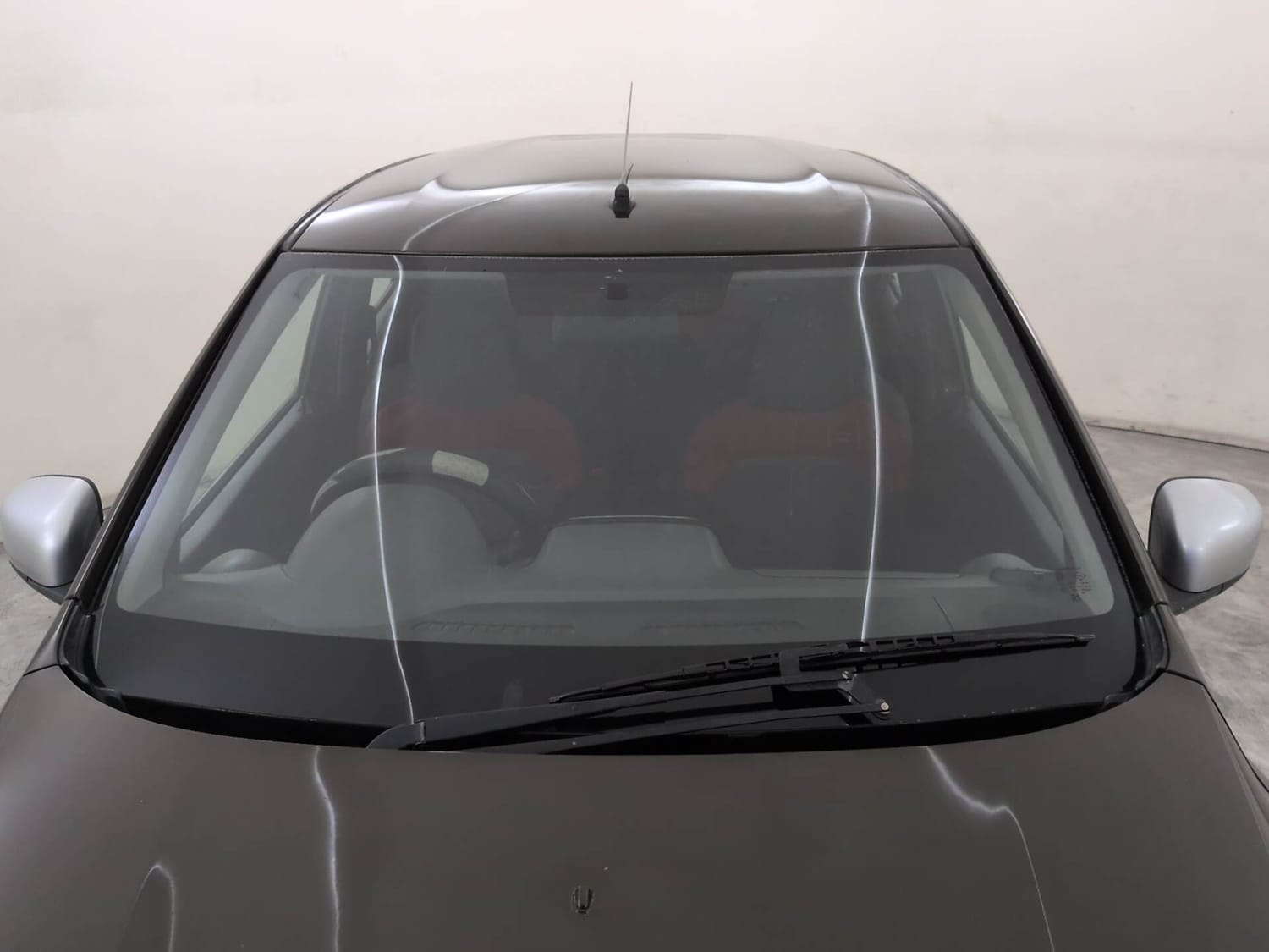 Used 2017 Renault Kwid 1.0 RXT AMT Petrol Automatic exterior FRONT WINDSHIELD VIEW