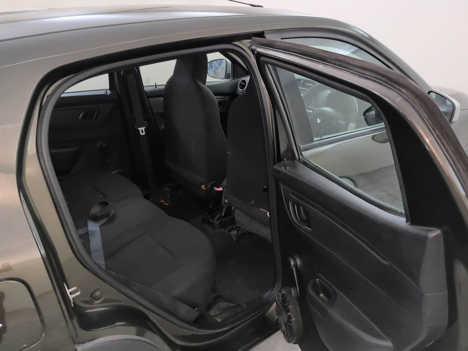 Used 2017 Renault Kwid 1.0 RXT AMT Petrol Automatic interior RIGHT SIDE REAR DOOR CABIN VIEW