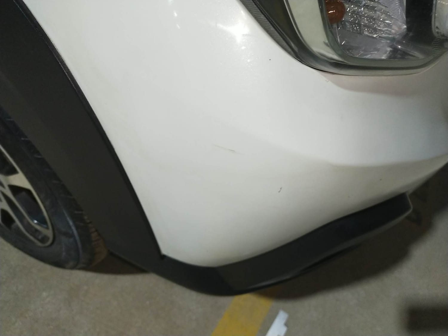 Used 2022 Maruti Suzuki XL6 Alpha MT Petrol Petrol Manual dents MINOR SCRATCH