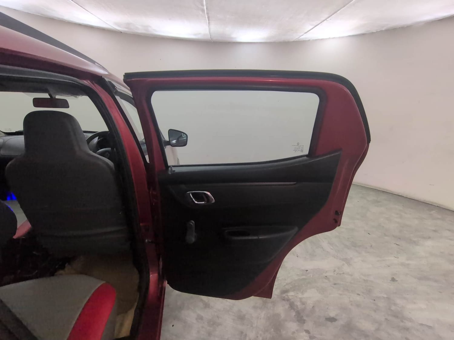 Used 2019 Renault Kwid RXT (O) 1.0 SCE Edition Petrol Manual interior RIGHT REAR DOOR OPEN VIEW