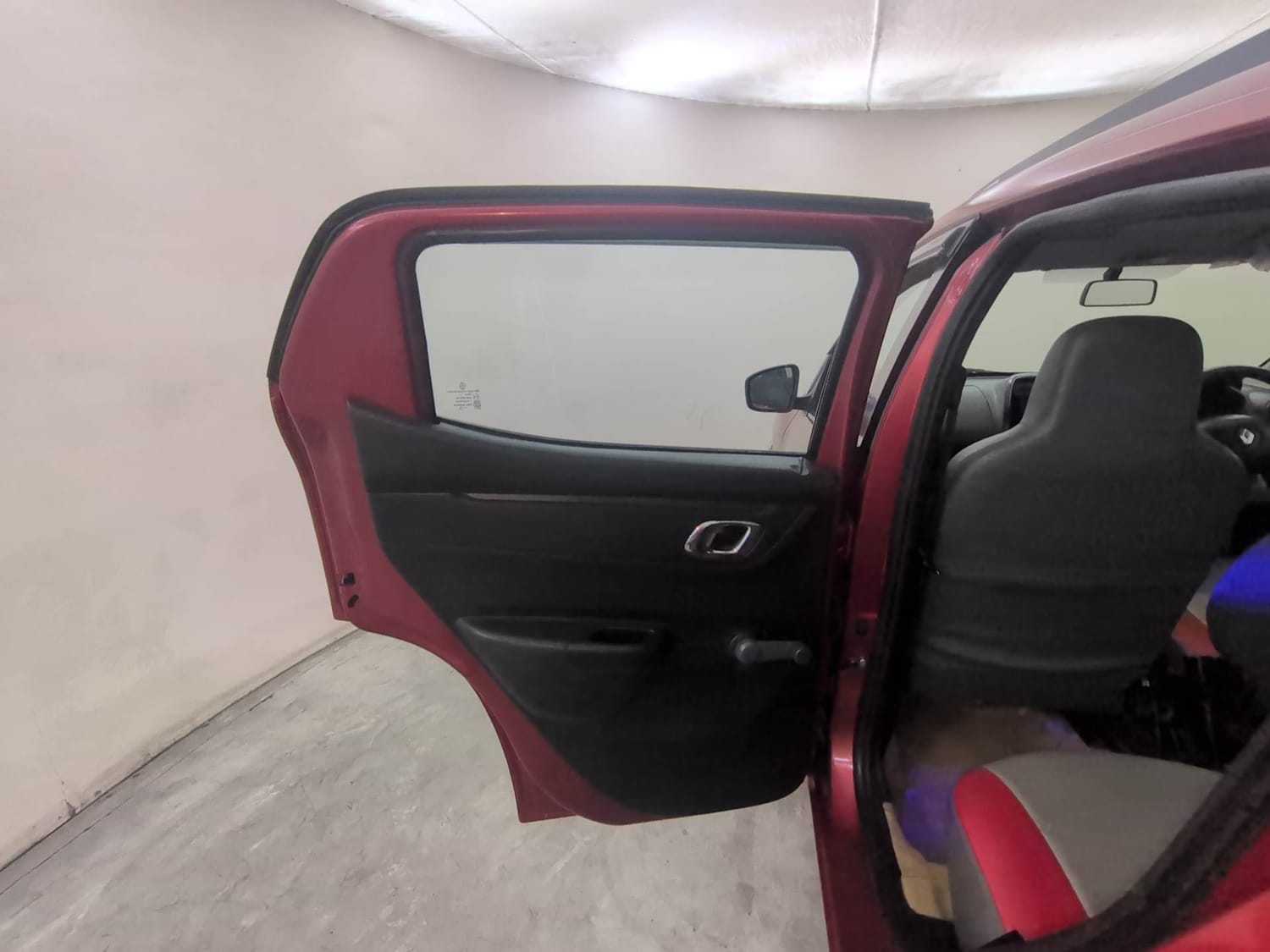 Used 2019 Renault Kwid RXT (O) 1.0 SCE Edition Petrol Manual interior LEFT REAR DOOR OPEN VIEW