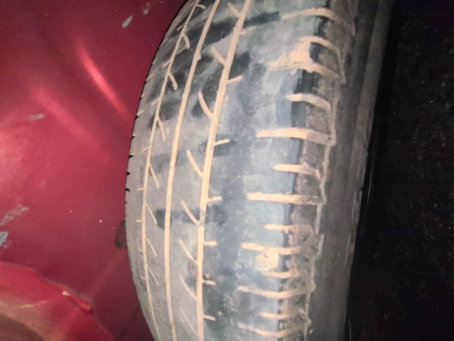 Used 2019 Renault Kwid RXT (O) 1.0 SCE Edition Petrol Manual tyres SPARE TYRE VIEW
