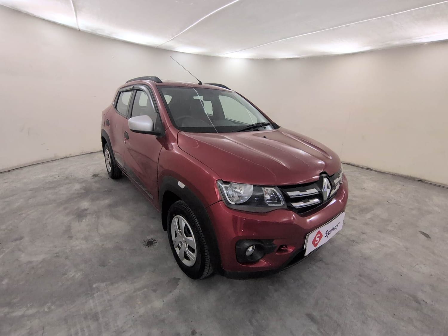 Used 2019 Renault Kwid RXT (O) 1.0 SCE Edition Petrol Manual exterior RIGHT FRONT CORNER VIEW
