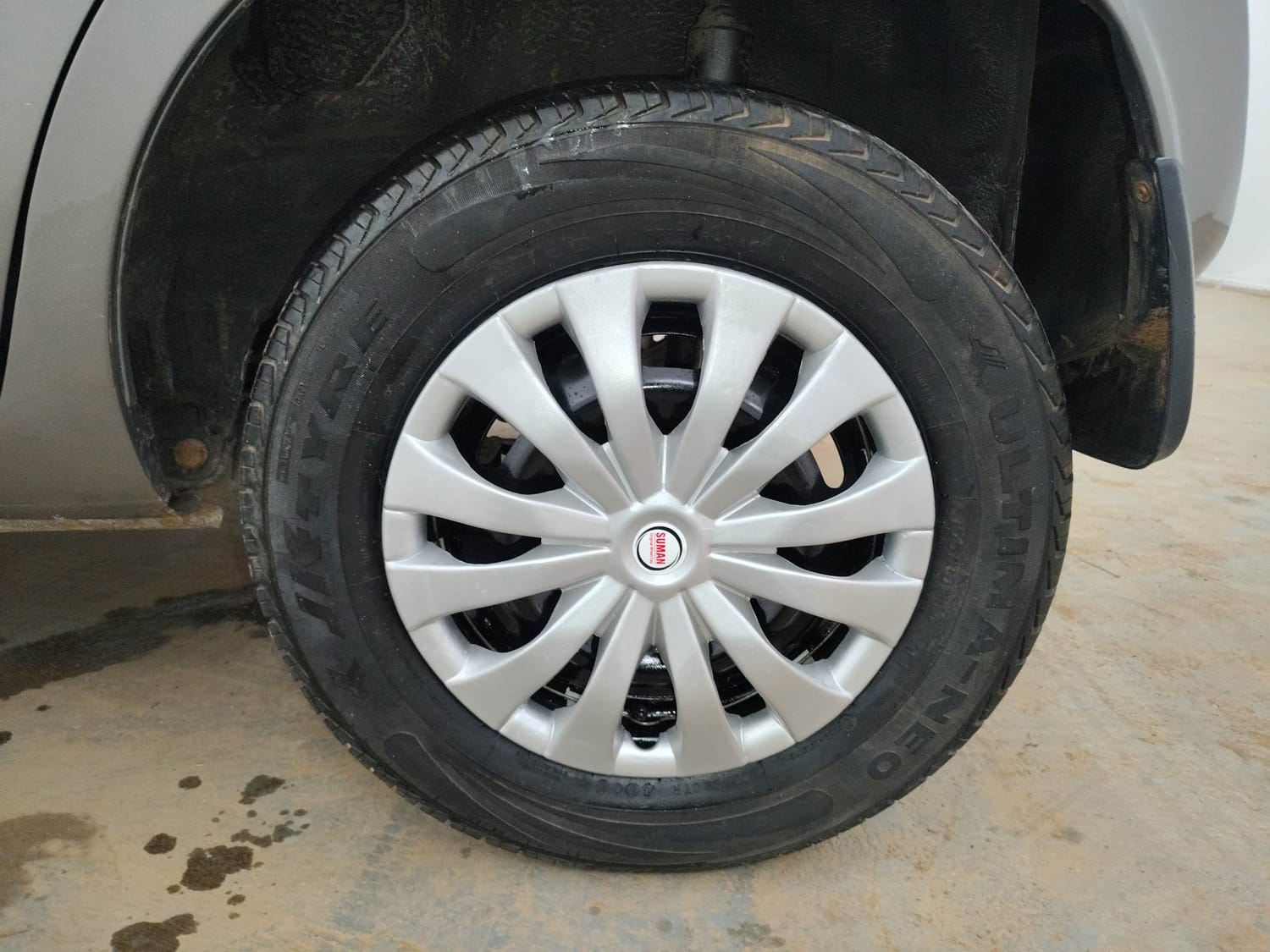 Used 2018 Datsun Redi-GO T (O) Petrol Manual tyres LEFT REAR TYRE RIM VIEW