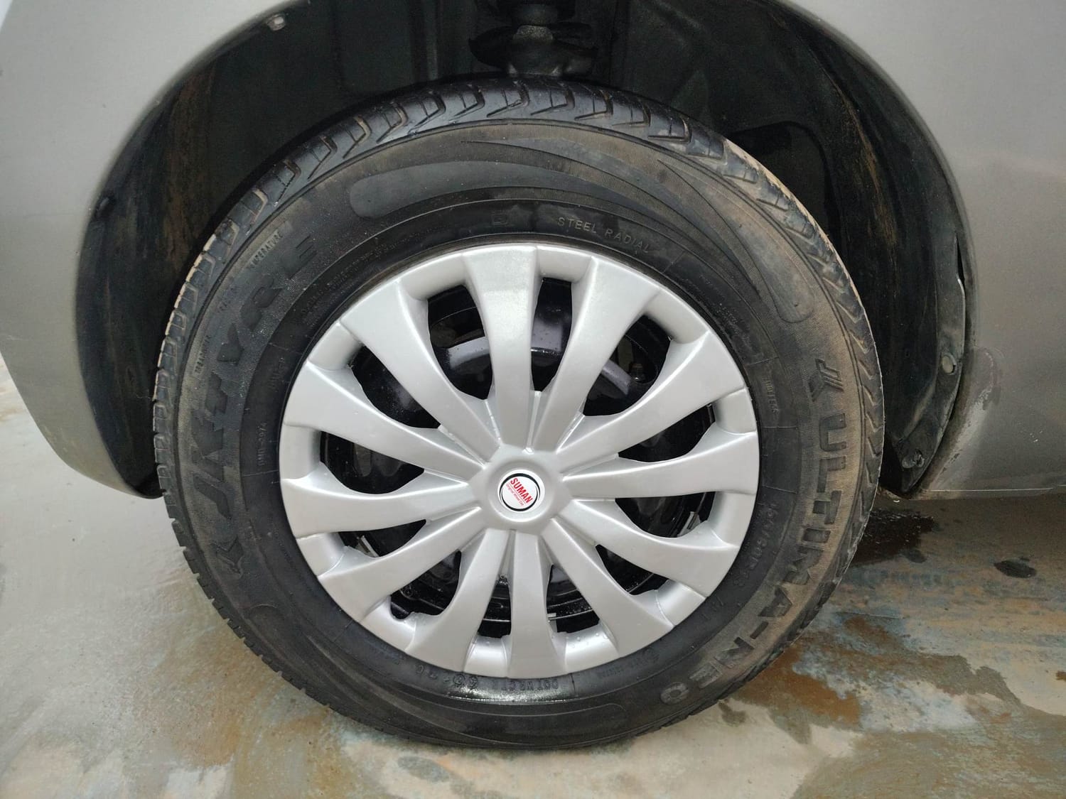 Used 2018 Datsun Redi-GO T (O) Petrol Manual tyres LEFT FRONT TYRE RIM VIEW