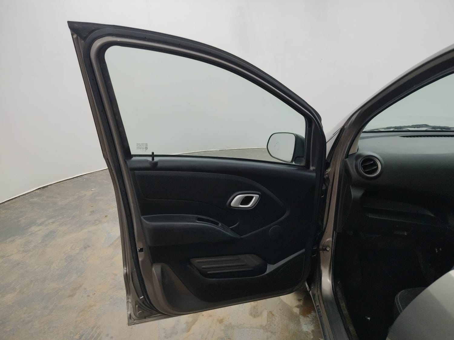 Used 2018 Datsun Redi-GO T (O) Petrol Manual interior LEFT FRONT DOOR OPEN VIEW