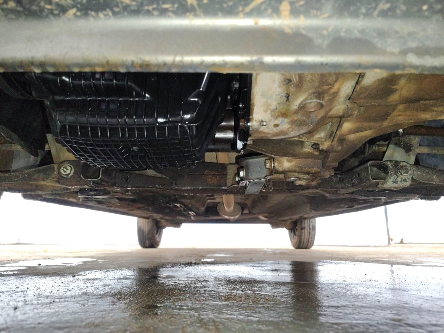 Used 2018 Datsun Redi-GO T (O) Petrol Manual extra FRONT LEFT UNDERBODY VIEW