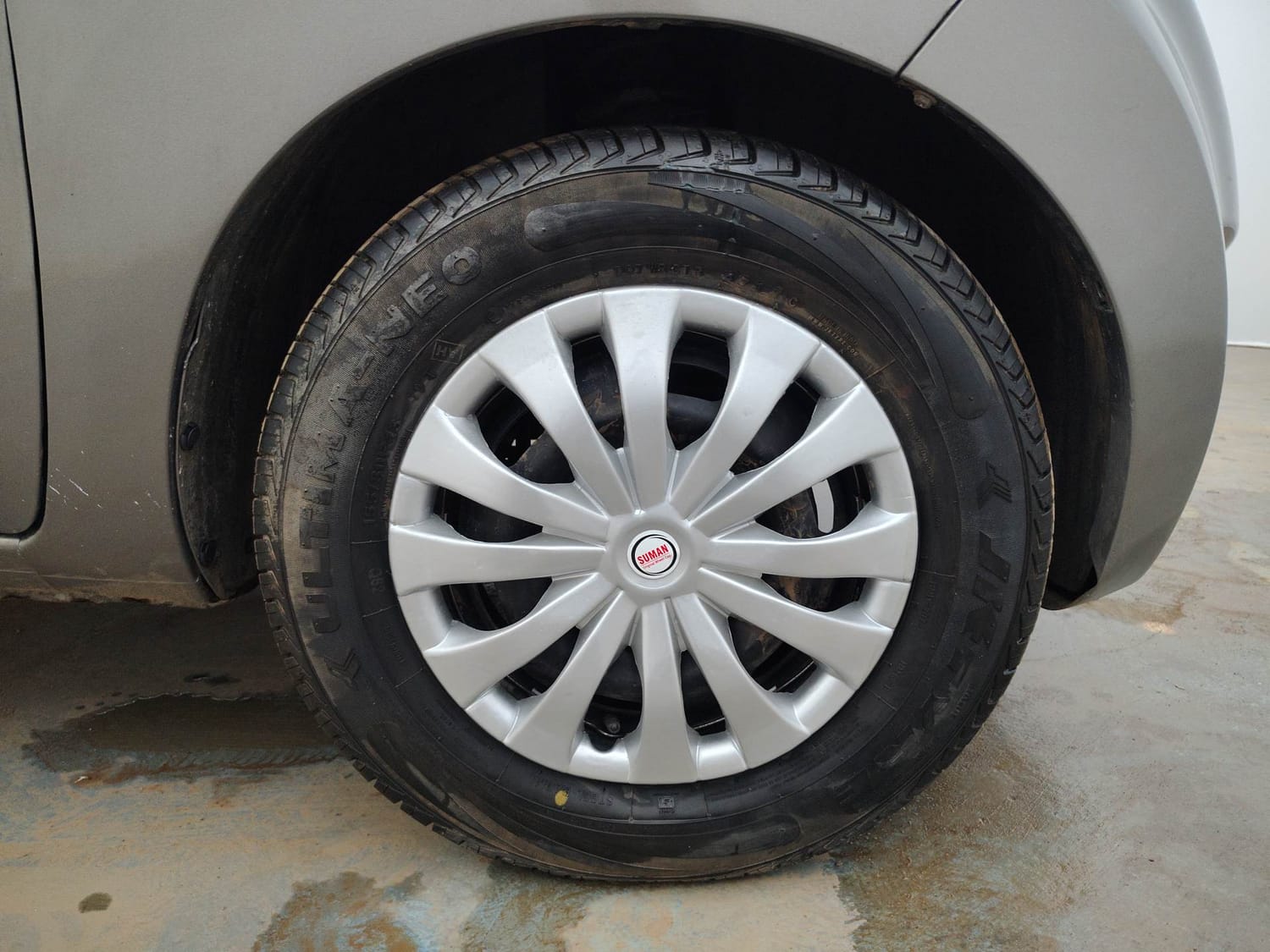 Used 2018 Datsun Redi-GO T (O) Petrol Manual tyres RIGHT FRONT TYRE RIM VIEW