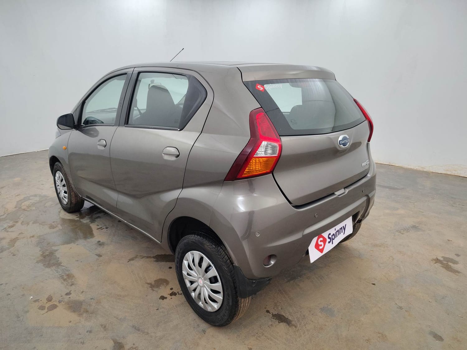 Used 2018 Datsun Redi-GO T (O) Petrol Manual exterior LEFT REAR CORNER VIEW