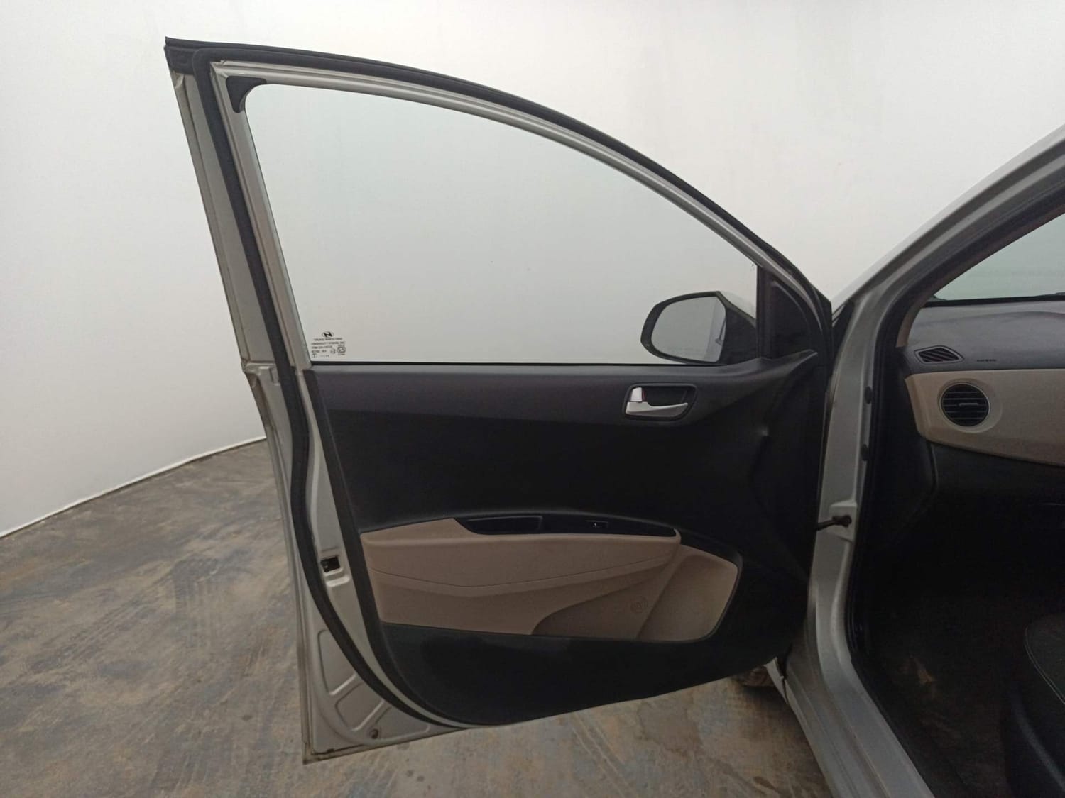 Used 2016 Hyundai Grand i10 Sportz 1.2 Kappa VTVT Petrol Manual interior LEFT FRONT DOOR OPEN VIEW