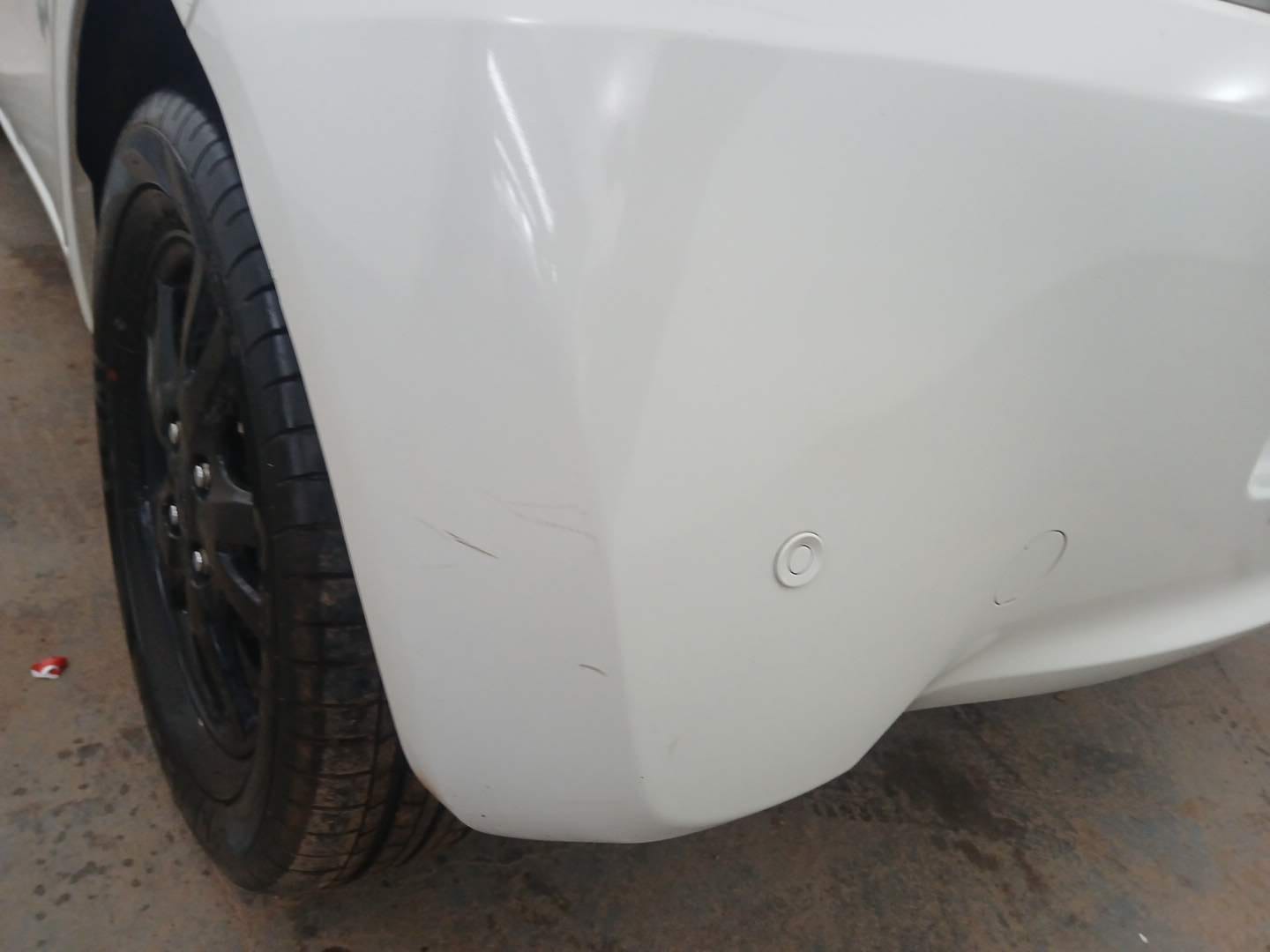 Used 2017 Honda Brio VX AT Petrol Automatic dents MINOR SCRATCH