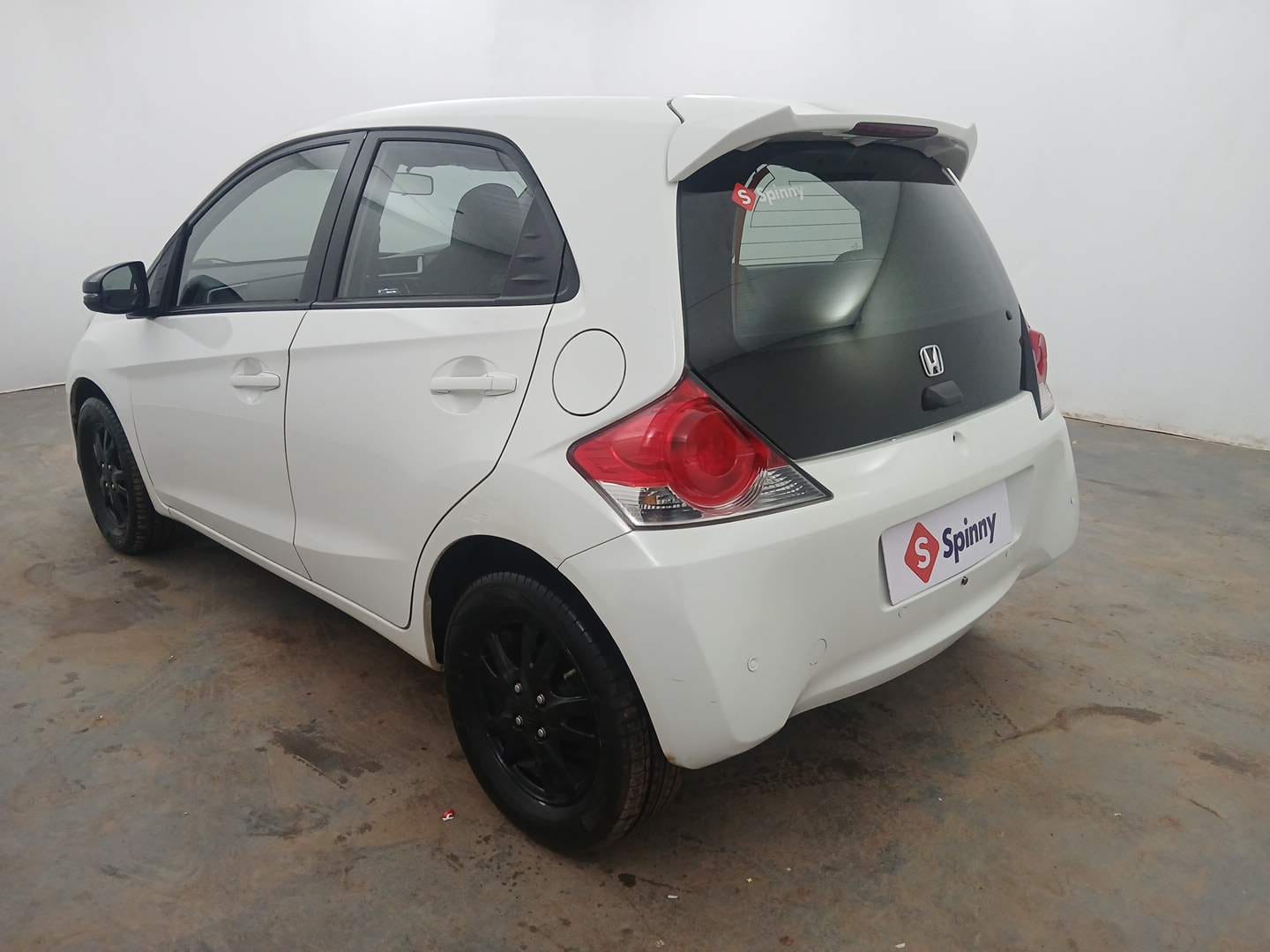 Used 2017 Honda Brio VX AT Petrol Automatic exterior LEFT REAR CORNER VIEW