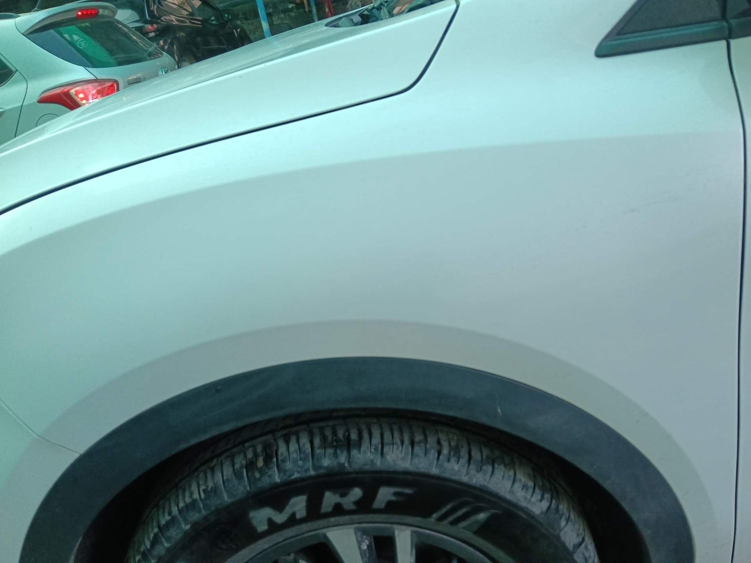 Used 2025 Mahindra XUV700 AX5 Petrol MT 7 STR Petrol Manual dents MINOR SCRATCH