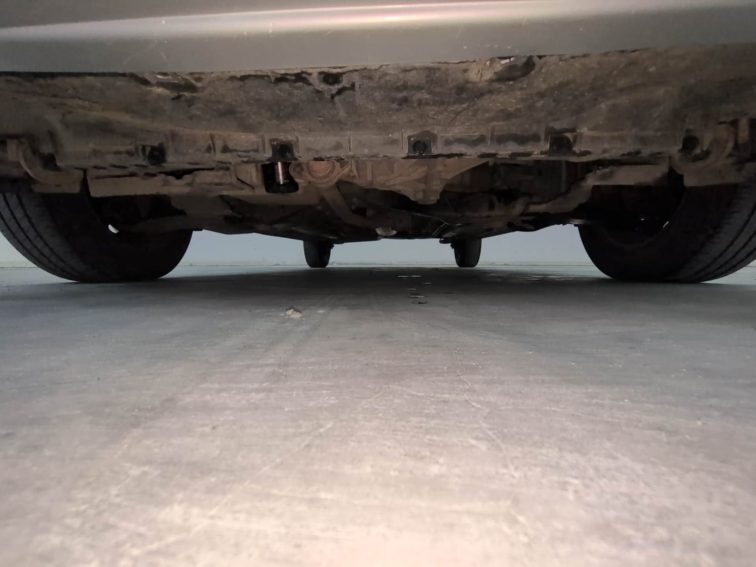 Used 2019 Maruti Suzuki Celerio ZXi AMT Petrol Automatic extra FRONT LEFT UNDERBODY VIEW
