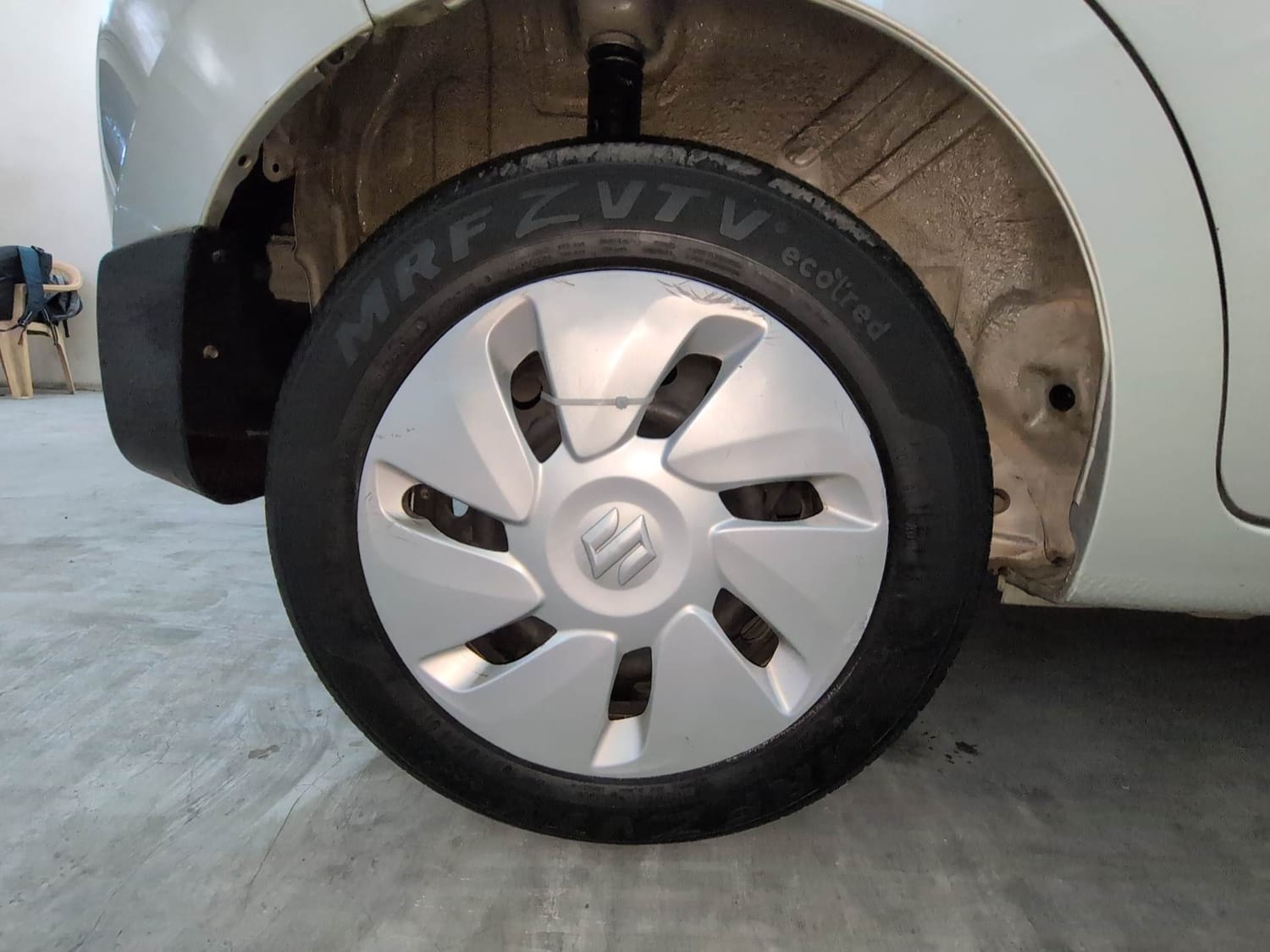 Used 2019 Maruti Suzuki Celerio ZXi AMT Petrol Automatic tyres RIGHT REAR TYRE RIM VIEW