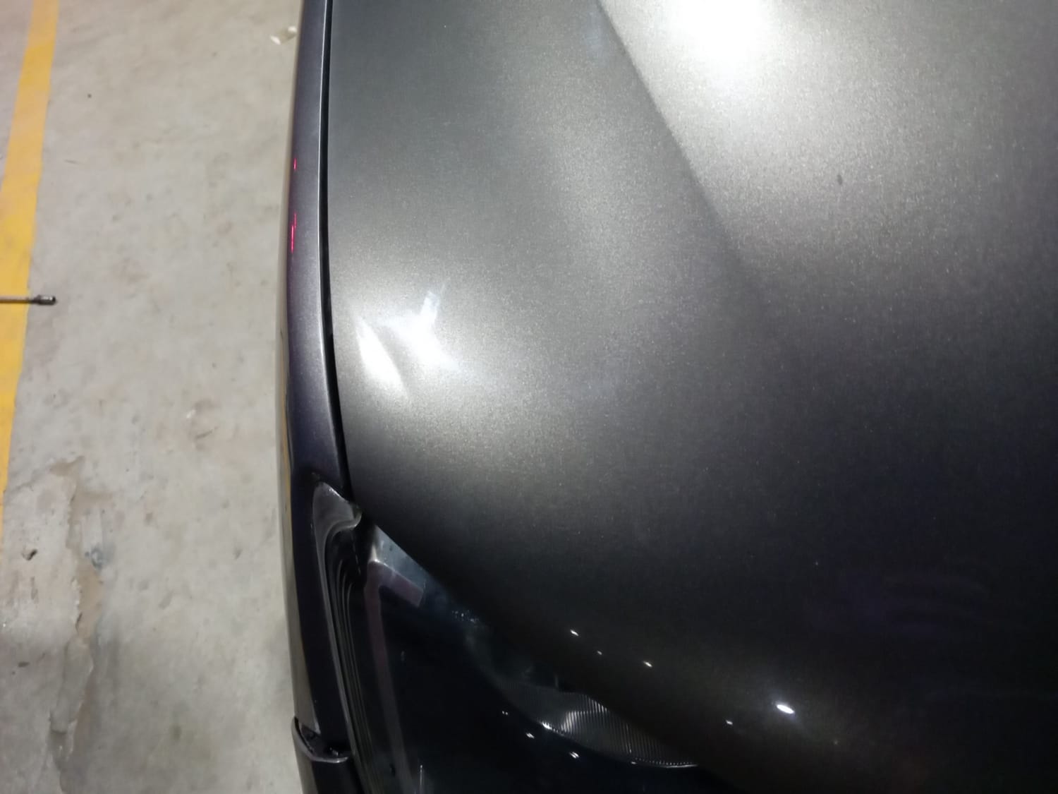 Used 2017 Renault Kwid 1.0 RXT Petrol Manual dents MINOR DENT