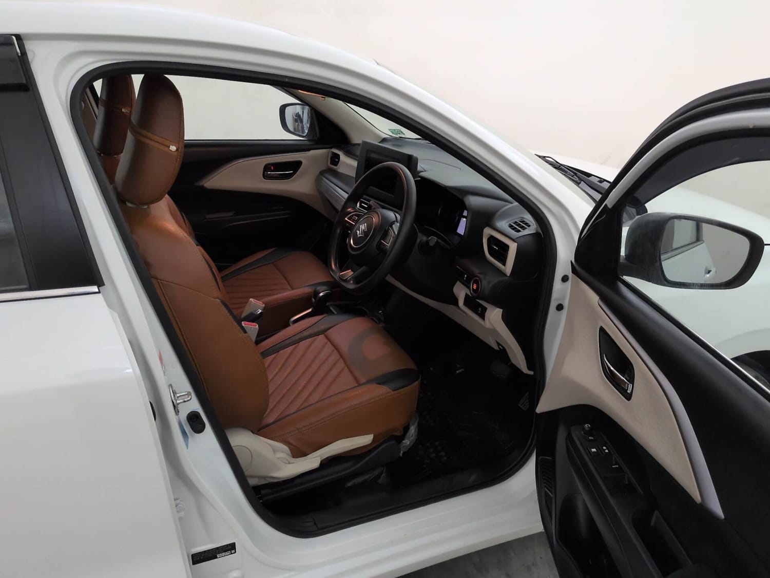 Used 2025 Maruti Suzuki Dzire ZXi AMT Petrol Automatic interior RIGHT SIDE FRONT DOOR CABIN VIEW