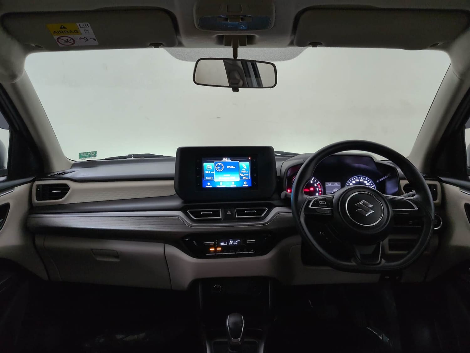 Used 2025 Maruti Suzuki Dzire ZXi AMT Petrol Automatic interior DASHBOARD VIEW
