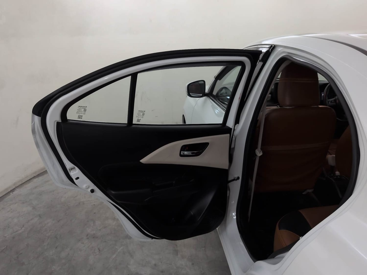 Used 2025 Maruti Suzuki Dzire ZXi AMT Petrol Automatic interior LEFT REAR DOOR OPEN VIEW