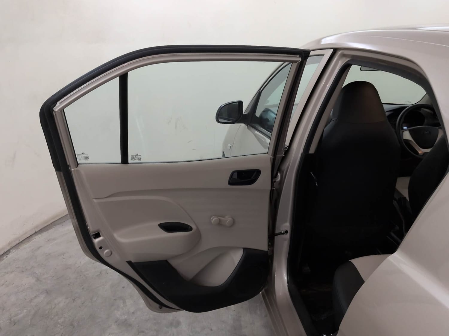 Used 2021 Hyundai Santro Era Executive Petrol Manual interior LEFT REAR DOOR OPEN VIEW