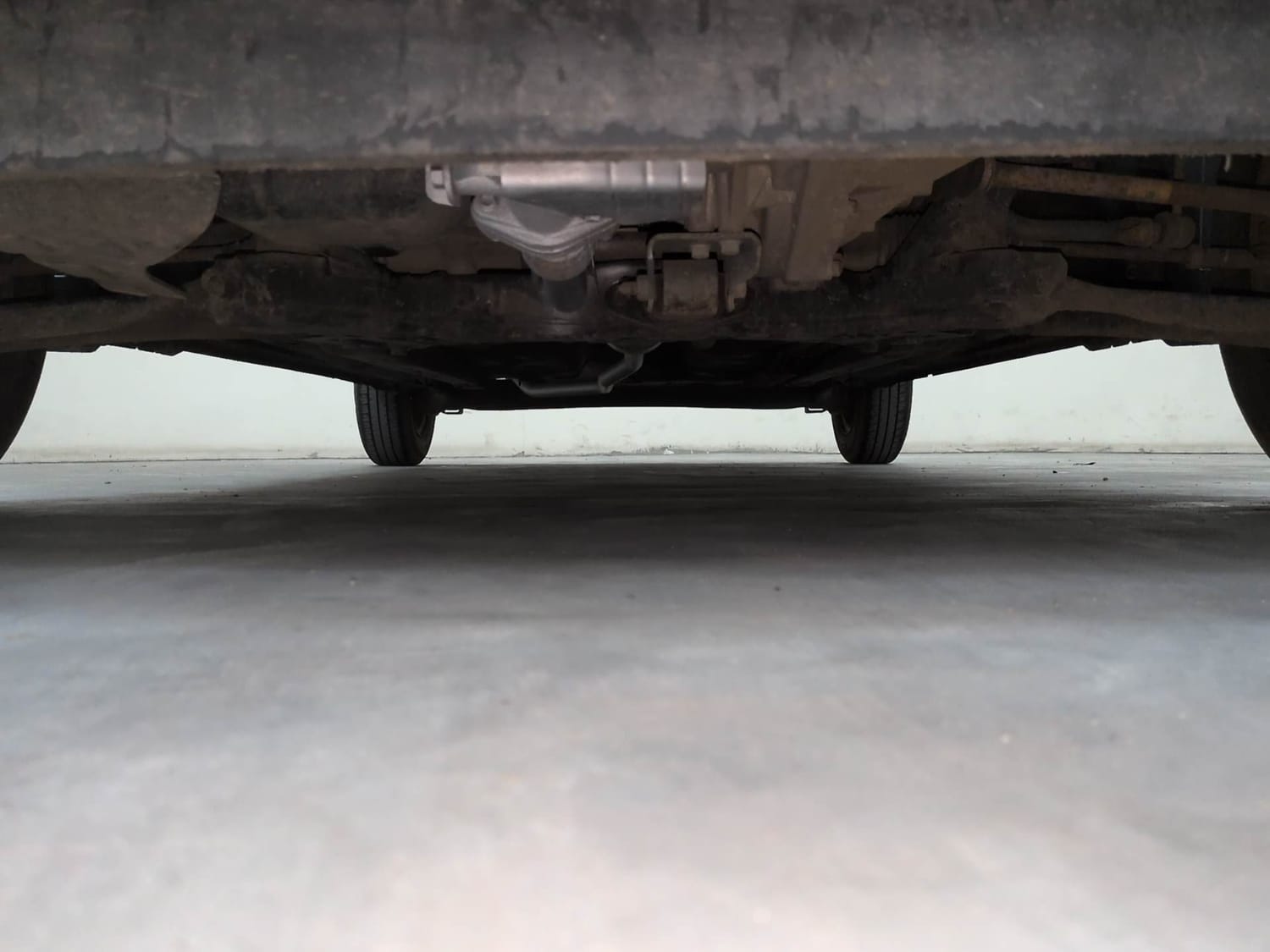 Used 2021 Hyundai Santro Era Executive Petrol Manual extra FRONT LEFT UNDERBODY VIEW
