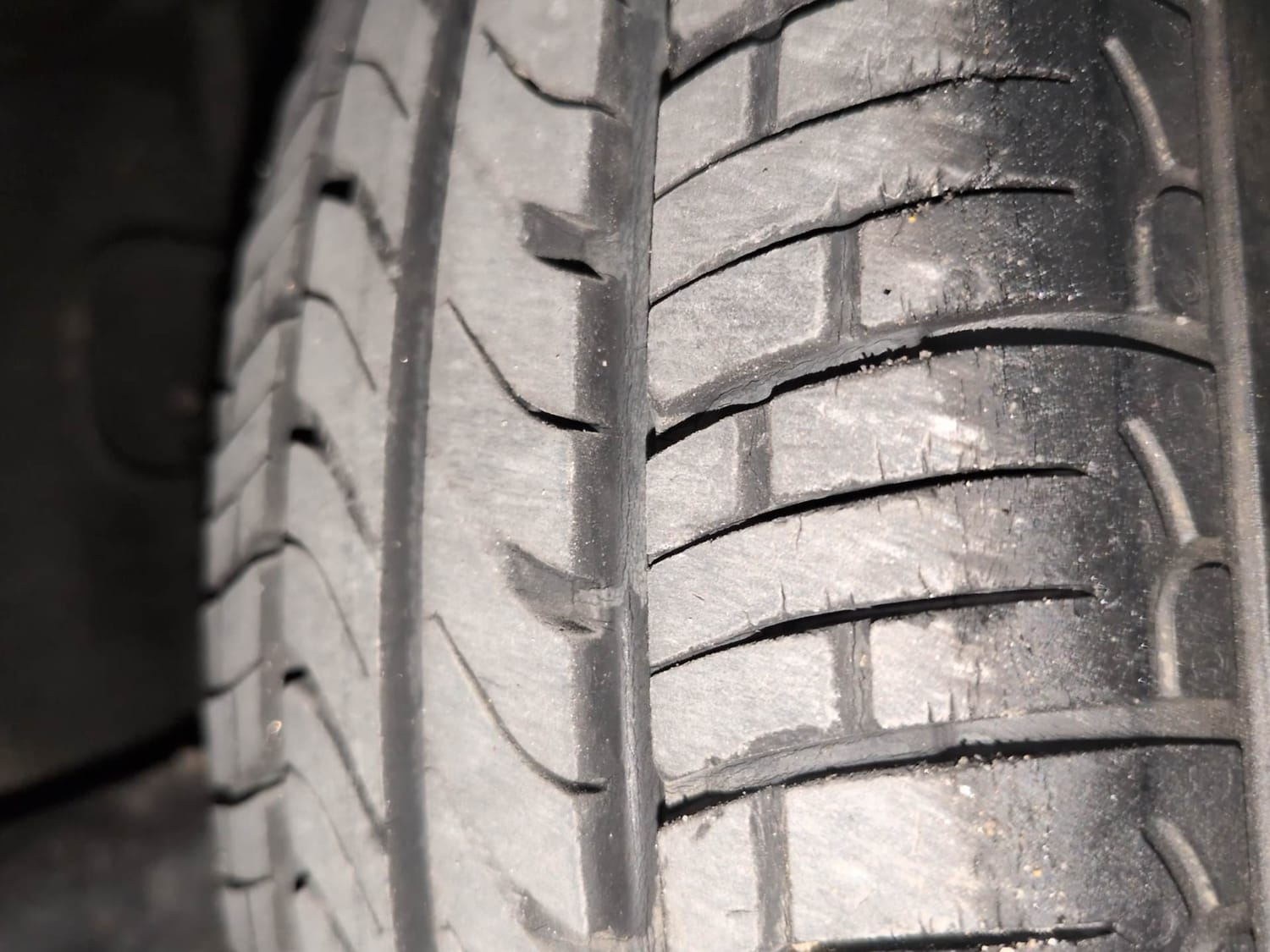 Used 2021 Hyundai Santro Era Executive Petrol Manual tyres RIGHT FRONT TYRE TREAD VIEW