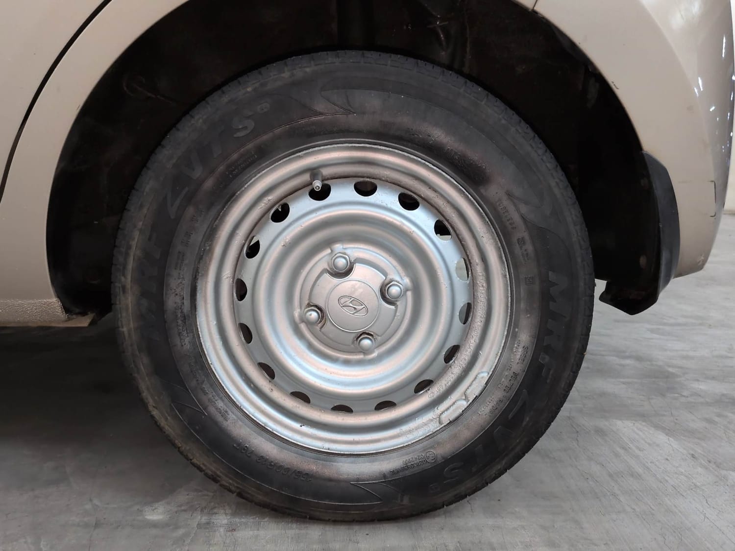 Used 2021 Hyundai Santro Era Executive Petrol Manual tyres LEFT REAR TYRE RIM VIEW