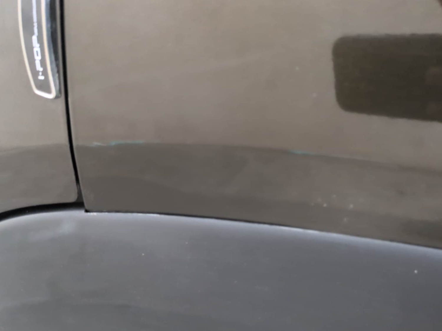 Used 2016 Renault Kwid RXT Petrol Manual dents MINOR SCRATCH